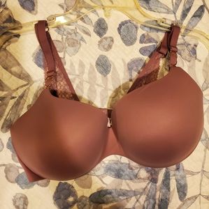 Incredible by Victoria's Secret Perfect Shape Bra